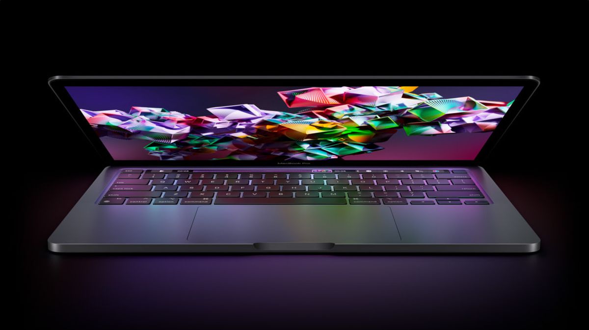 Nejnovější MacBook Pro je v prodeji, na nejtenčí verzi se čeká